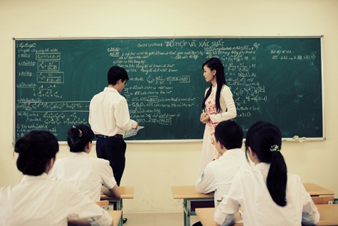 Ước mơ của Hồng Anh là trở thành một cô giáo
